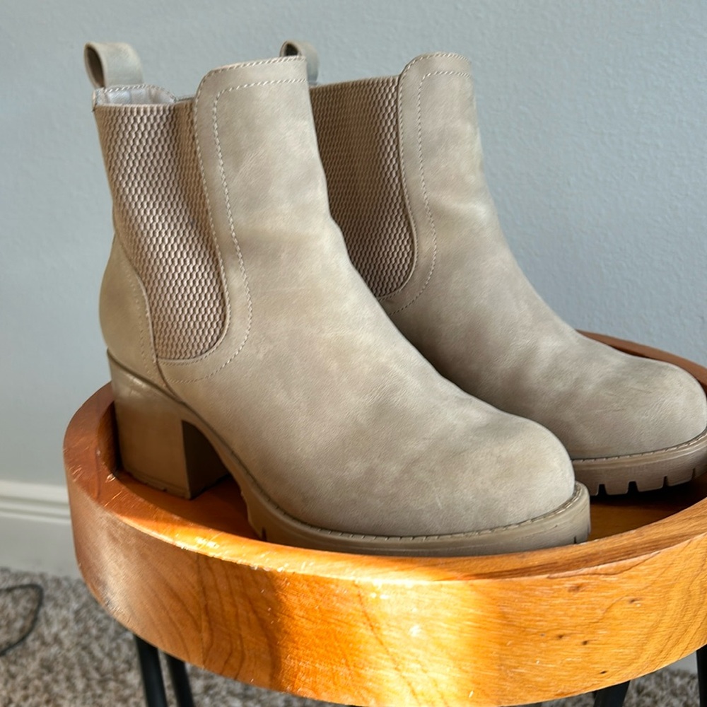 Tan booties MIA